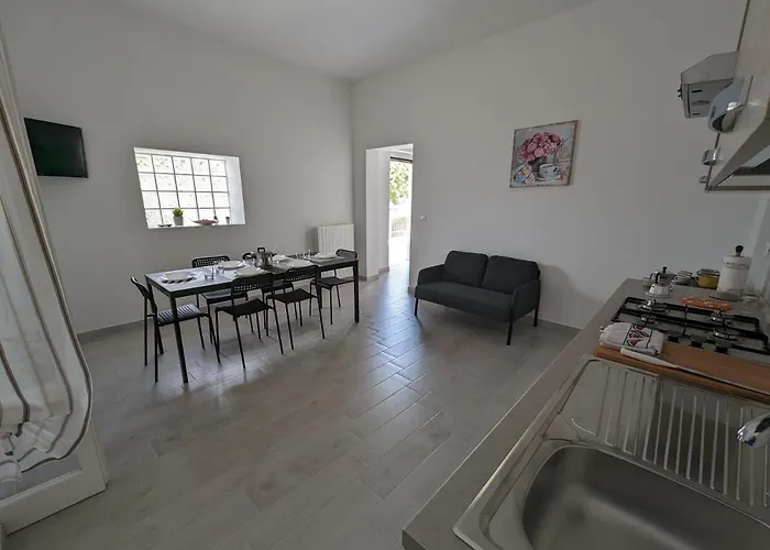 House Διαμέρισμα *